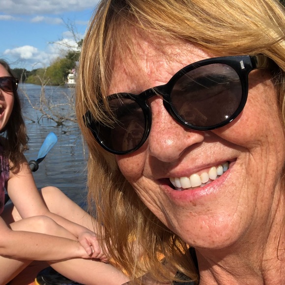 Meet your Posher, Tima - Picture 1 of 1